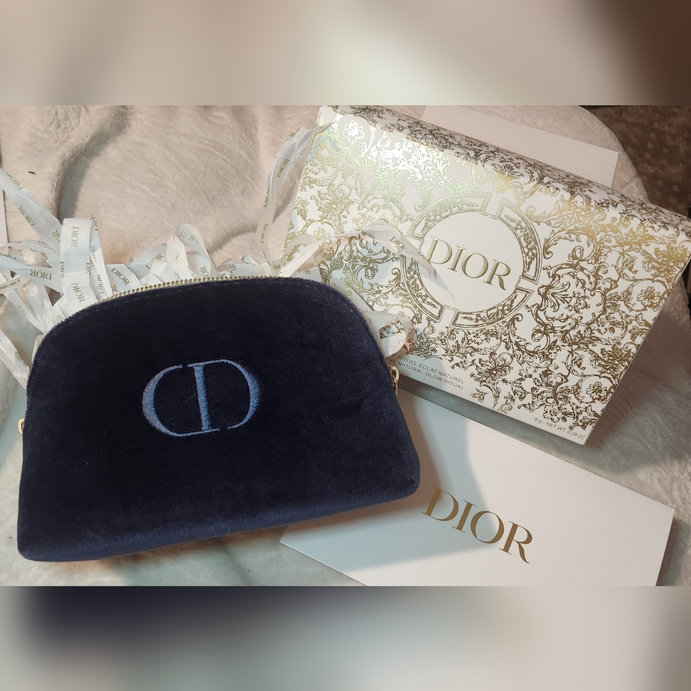 DIOR Trousse Pouch Make Up Bag Navy Blue Velvet CD Logo Gold Zipper Trim New